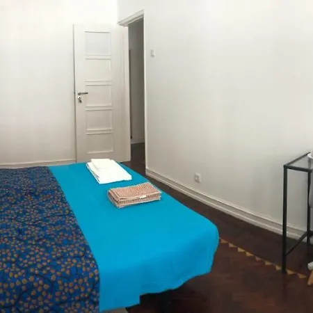 Dormeaqui * Lisboa