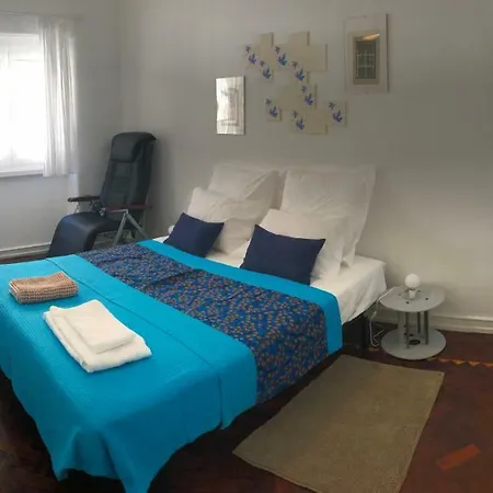 Dormeaqui בית הארחה