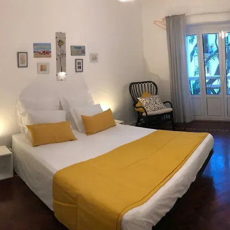 Dormeaqui * Lisboa