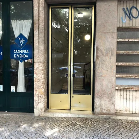 Dormeaqui * ליסבון